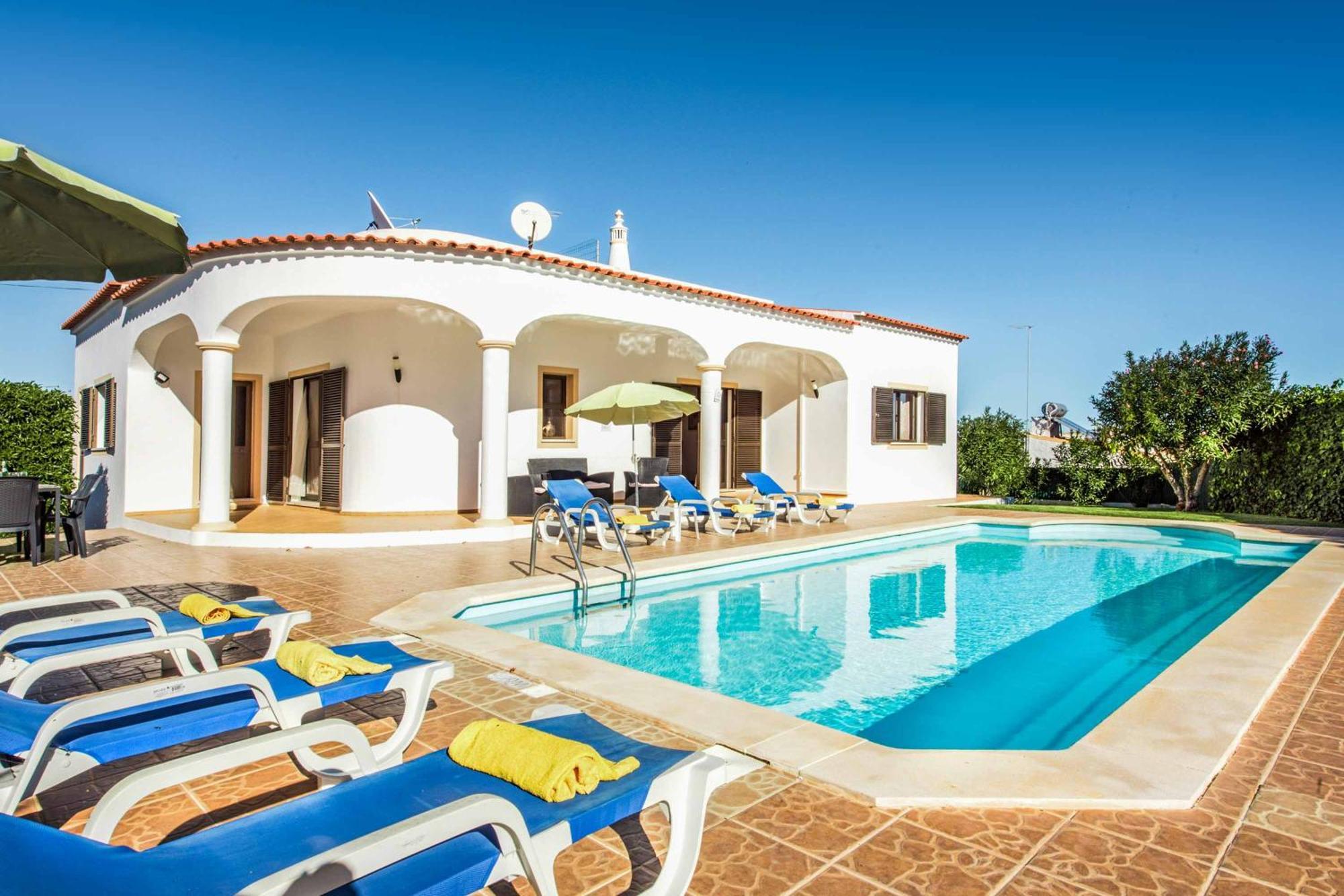 Villa Lourenco *